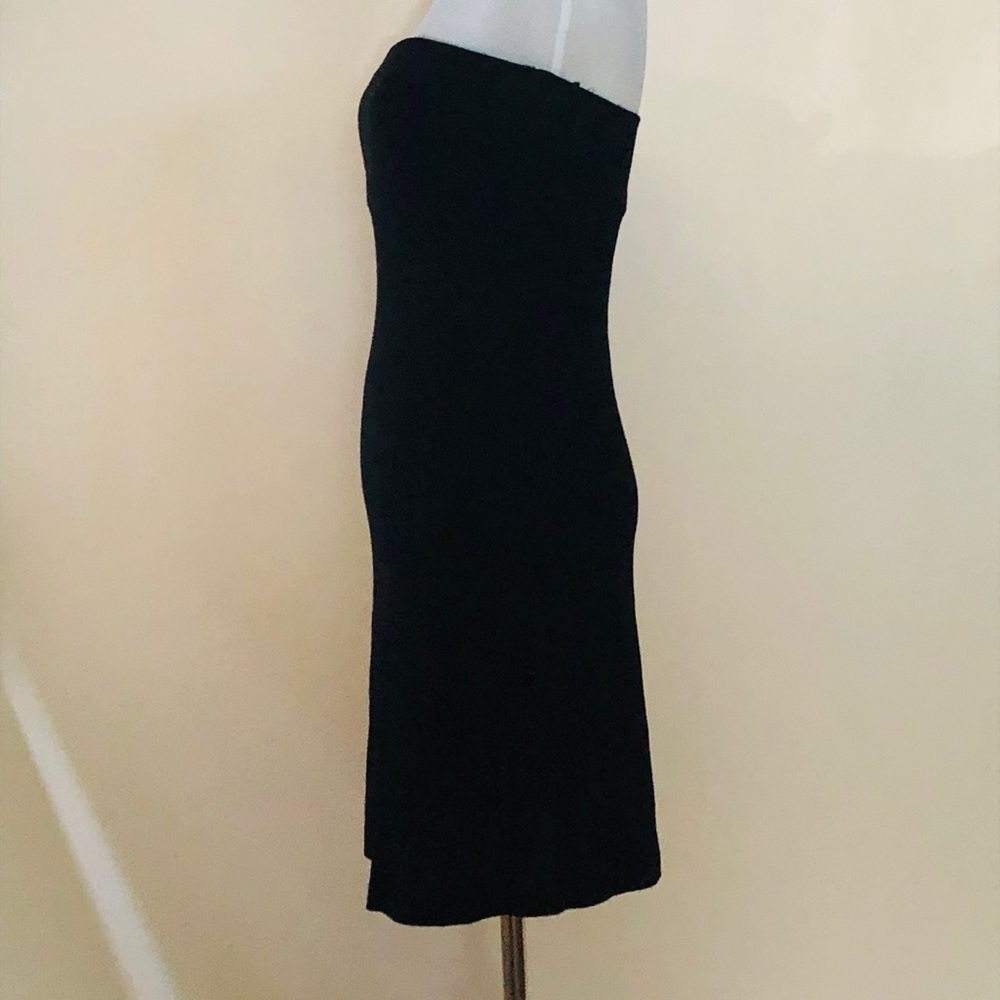 Dress - Picture 3 of 5